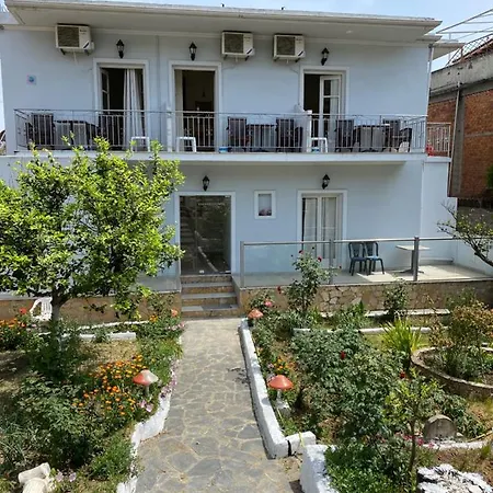 Yiannis Apartment Moraitika